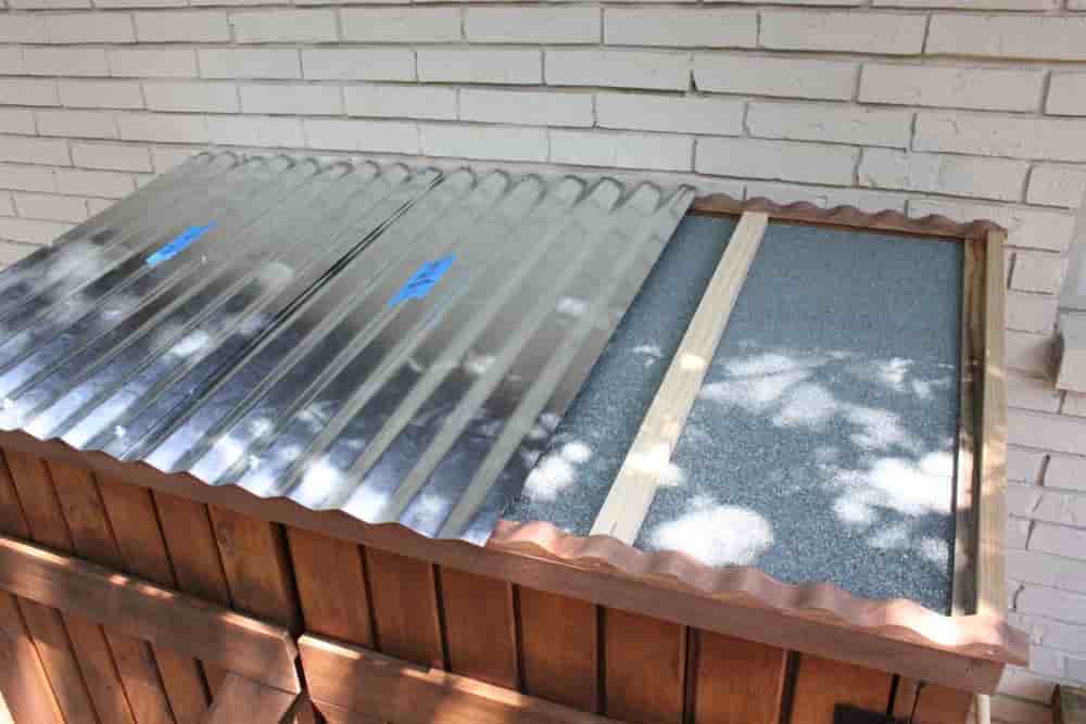 galvanized sheet metal fence usage